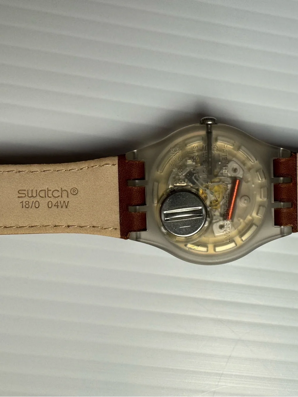 Swatch NWT+Box SUOK709 Vent Brülant Leather Strap Brand New